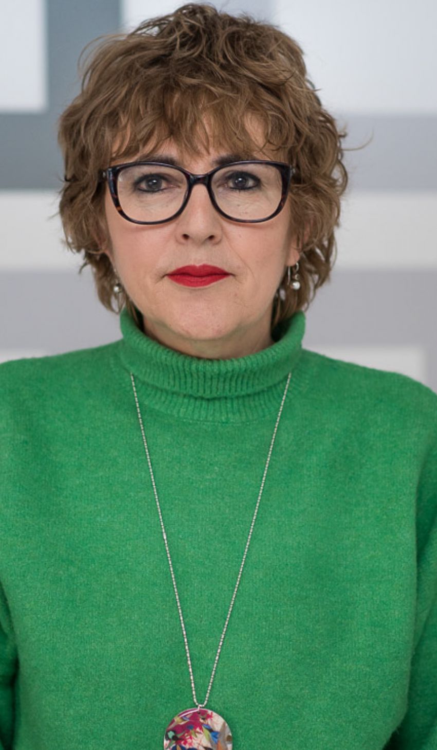 ANA FERNANDEZ DE LOS MUROS