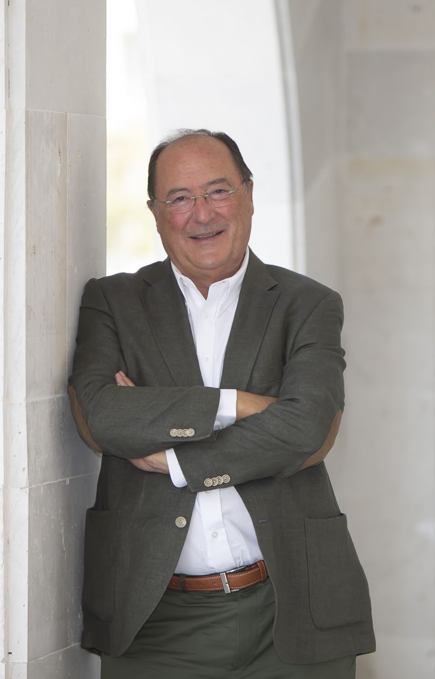 CARLOS MORO   BODEGAS FAMILIARES MATARROMERA CUT